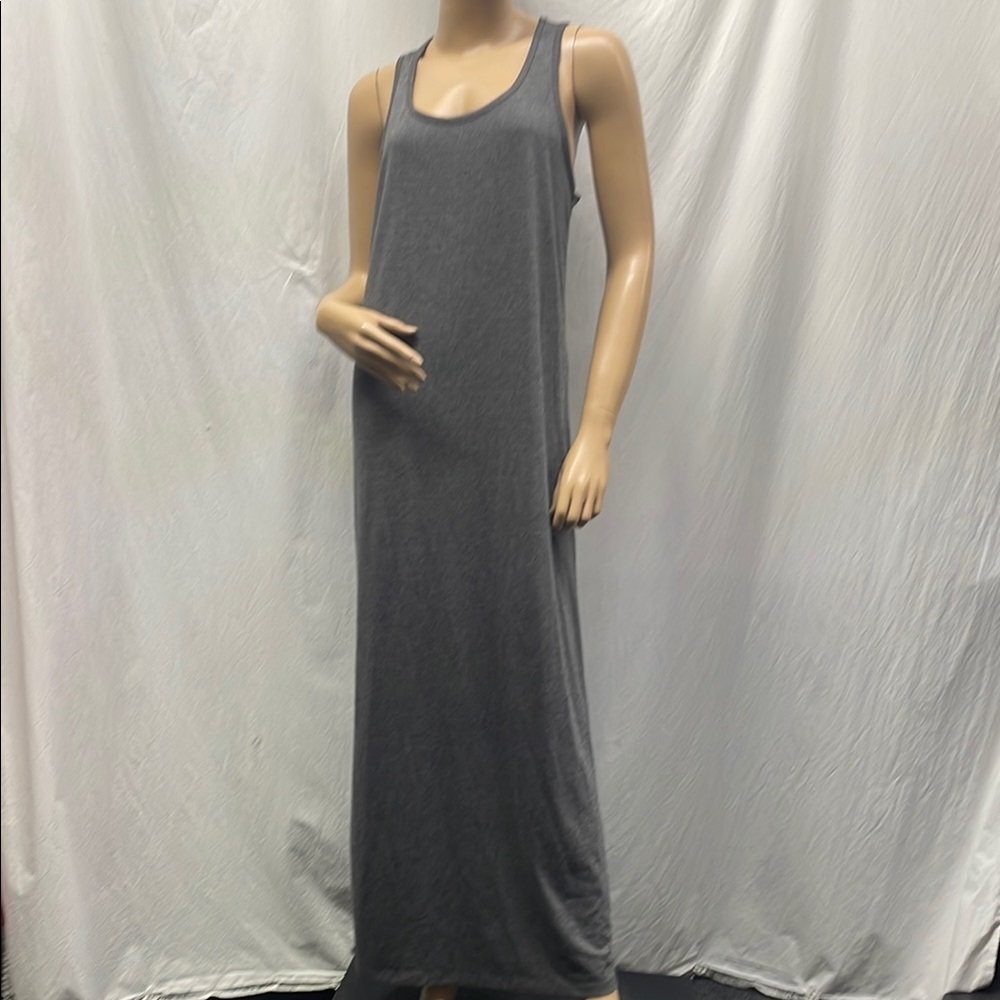 Forever 21 Gray Pullover Sleeveless Maxi Dress
